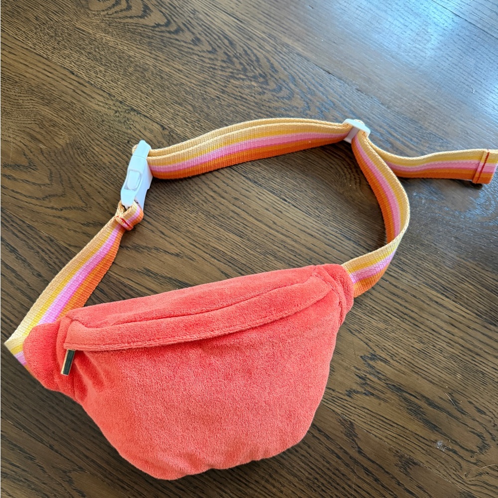 NWT Shiraleah Coral Terry Fanny Pack with Striped Strap